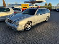 Gebraucht Mercedes E280 Avantgarde 204 PS (150 kW) 2002 Silber Limousine