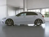 Gebraucht Mercedes A180 AMG 136 PS (100 kW) 2022 Weiß Limousine