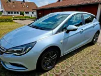 Gebraucht Opel Astra Edition 105 PS (77 kW) 2019 Blau Limousine