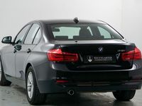 gebraucht BMW 318 i Advantage Aut. Navi LED PDC