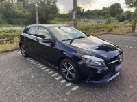 Gebraucht Mercedes A160 102 PS (75 kW) 2017 Blau Kleinwagen