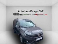 Gebraucht Fiat Doblò 101 PS (74 kW) 2022 Colore esterno (grau (met)) Van / Kleinbus