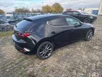 Neu Mazda 3 140 PS (102 kW) 2025 Schwarz Limousine