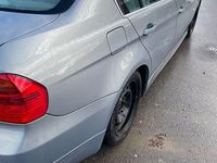 Gebraucht BMW 325 Performance 218 PS (160 kW) 2007 Grau Limousine