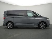 Gebraucht VW Multivan 218 PS (160 kW) 2023 Pure grey Van