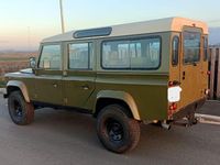 Gebraucht Land Rover Defender 122 PS (89 kW) 2002 Grün Kombi