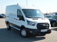 Gebraucht Ford Transit Trend 131 PS (96 kW) 2022 Weiß Van / Kleinbus