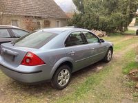 Gebraucht Ford Mondeo 145 PS (106 kW) 2004 Blau Limousine