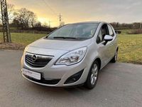 Gebraucht Opel Meriva Edition 101 PS (74 kW) 2010 Starsilber iii m2 Van / Kleinbus