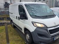 Gebraucht Peugeot Boxer 109 PS (80 kW) 2018 Weiß Van