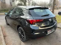 Gebraucht Opel Astra Edition 125 PS (91 kW) 2015 Schwarz Limousine