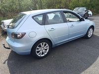 Second-hand Mazda 3 Active 105 CP (77 kW) 2008 Albastru Berlinǎ