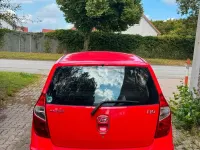 Gebraucht Hyundai i10 69 PS (50 kW) 2013 Rot Kleinwagen