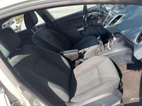 Gebraucht Ford Fiesta Ambiente 82 PS (60 kW) 2011 Weiß Kleinwagen