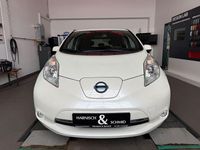 Gebraucht Nissan Leaf Acenta 80 kW (109 PS) 2015 Weiß Kleinwagen