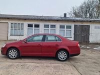 Gebraucht VW Jetta Comfortline 102 PS (75 kW) 2006 Rot Limousine