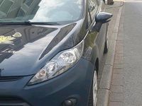 Gebraucht Ford Fiesta 80 PS (58 kW) 2011 Schwarz Kleinwagen