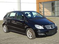 Gebraucht Mercedes B150 95 PS (69 kW) 2010 Schwarz Van / Kleinbus