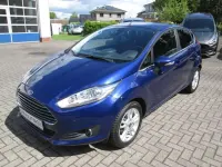 Gebraucht Ford Fiesta Titanium 101 PS (74 kW) 2017 Indicblau Kleinwagen