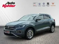 Gebraucht VW T-Roc Style 150 PS (110 kW) 2023 Petroleum blue metallic SUV