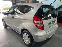 Gebraucht Mercedes A150 95 PS (69 kW) 2005 Silber Limousine