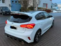 Gebraucht Ford Focus Performance Edition 280 PS (205 kW) 2021 Weiß Limousine