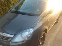 Gebraucht Opel Zafira Edition 140 PS (102 kW) 2011 Grau Van / Kleinbus