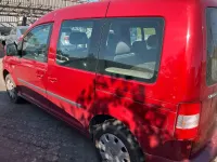 Gebraucht VW Caddy 90 PS (66 kW) 2008 Rot Van / Kleinbus