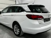 Używany Opel Astra 105 KM (77 kW) 2021 Biały Kombi