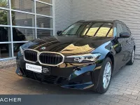 Gebraucht BMW 320 190 PS (139 kW) 2023 Schwarz Limousine