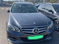 Gebraucht Mercedes E350 Avantgarde 258 PS (189 kW) 2015 Grau Limousine