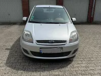 Używany Ford Fiesta 70 KM (51 kW) 2007 Szary Hatchback