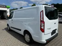 Gebraucht Ford 300 Trend 105 PS (77 kW) 2022 Weiß Van / Kleinbus