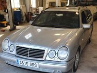 Gebraucht Mercedes E420 279 PS (205 kW) 1996 Silber Limousine