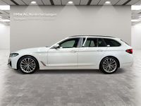 Gebraucht BMW 530 Performance 286 PS (210 kW) 2023 Weiß Kombi