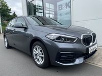 Gebraucht BMW 118 Sport Line 136 PS (100 kW) 2021 Grau metallic mineralgrau metallicgrau Kleinwagen