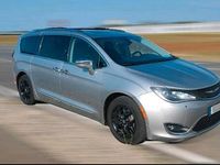 Gebraucht Chrysler Pacifica Limited 291 PS (214 kW) 2018 Silber Van / Kleinbus