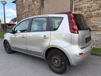 Second-hand Nissan Note Acenta 88 CP (64 kW) 2009 Argintiu Hatchback