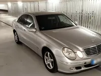 Gebraucht Mercedes E240 177 PS (130 kW) 2003 Silber Limousine
