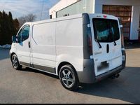 Second-hand Renault Trafic 101 CP (74 kW) 2007 Monovolum