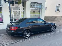 Gebraucht Mercedes E63 AMG 525 PS (386 kW) 2011 Schwarz Limousine