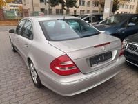 Gebraucht Mercedes E350 272 PS (200 kW) 2005 Silber Limousine