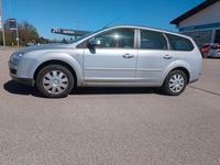 Second-hand Ford Focus Style 116 CP (85 kW) 2007 Argintiu Berlinǎ