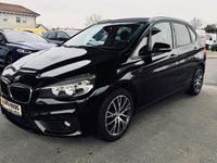 Gebraucht BMW 218 Basis 150 PS (110 kW) 2014 Schwarz Van / Kleinbus