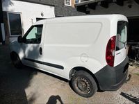 Używany Opel Combo 90 KM (66 kW) 2013 Biały Minivan