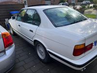 Gebraucht BMW 525 141 PS (103 kW) 1990 Limousine
