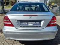 Gebraucht Mercedes C180 143 PS (105 kW) 2006 Silber Limousine