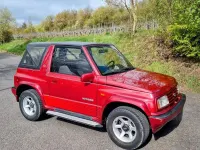 Używany Suzuki Vitara 80 KM (58 kW) 1993 Czerwony Kabriolet