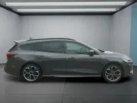 Gebraucht Ford Focus ST-Line 155 PS (114 kW) 2023 Grau Kombi