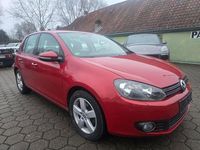 Gebraucht VW Golf VI Comfortline 105 PS (77 kW) 2010 Rot Kleinwagen